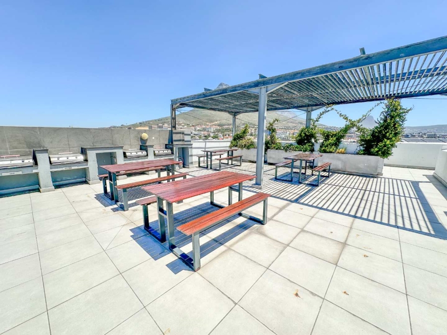 To Let 2 Bedroom Property for Rent in Observatory Western Cape